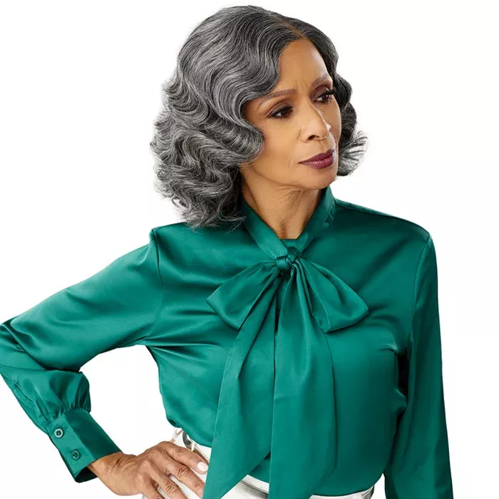 Bare Lace Platinum Glow Glueless 13×6 Lace Front Wig – VIVIENNE – By Sensationnel