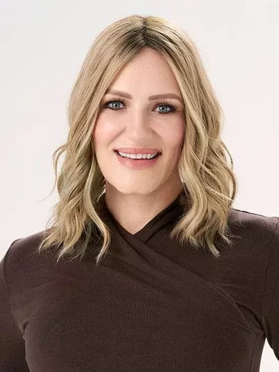Barely There Wavy 12″ Topper by Envy | Synthetic