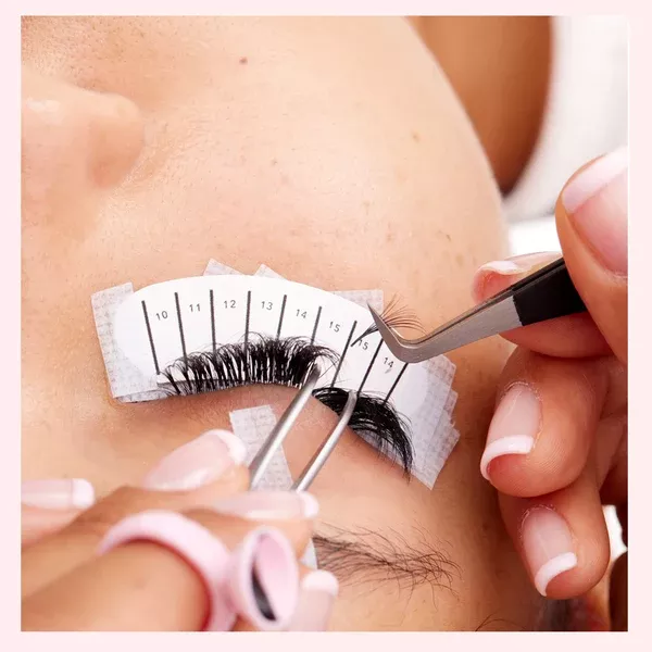 GladGirl Academy Instructor Training - Volume & Mega Volume Eyelash Extensions