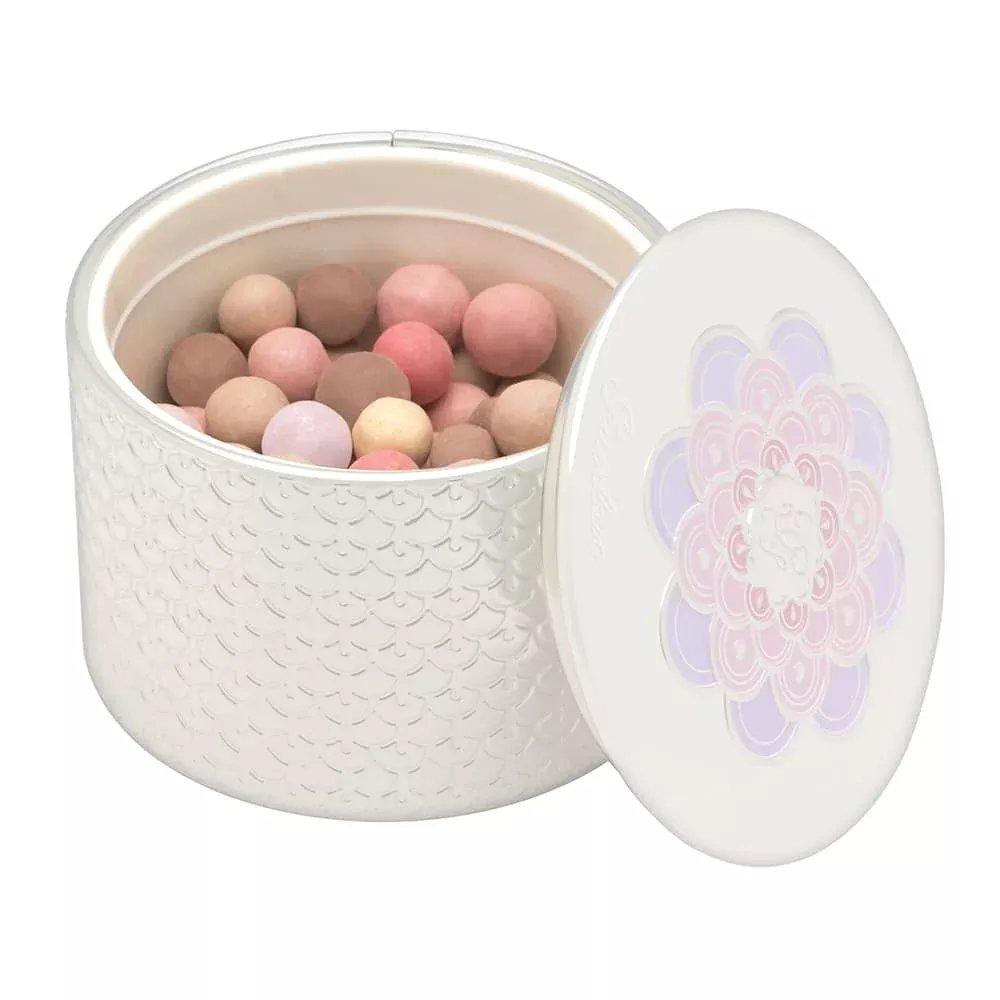 Guerlain Meteorites Light Revealing Pearls of Powder
