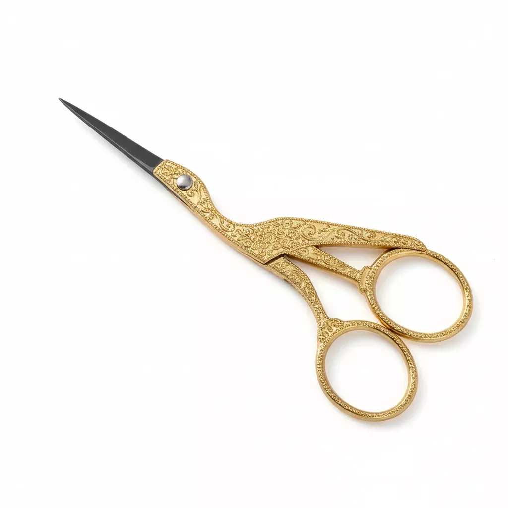 La Beaute Stork Scissors Half Gold 670-00