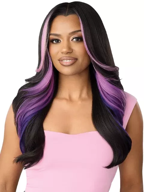 Outre Perfect Hairline TrueFrontal Fully Hand-Tied 13X6 PEAK714 Lace Front Wig