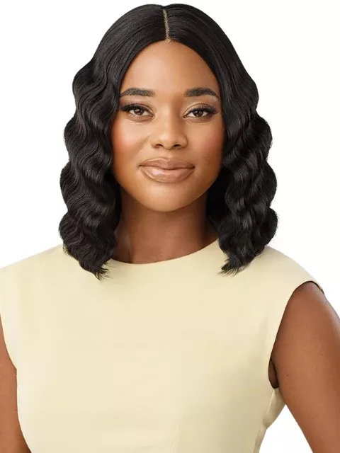 Outre Premium Daily Style and Dash Lace Part Wig – DAILY17