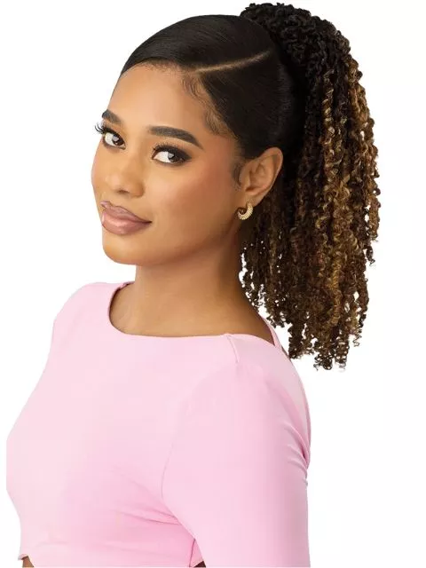 Outre Pretty Quick-Pony Drawstring Ponytail -YANKI CURL 14″