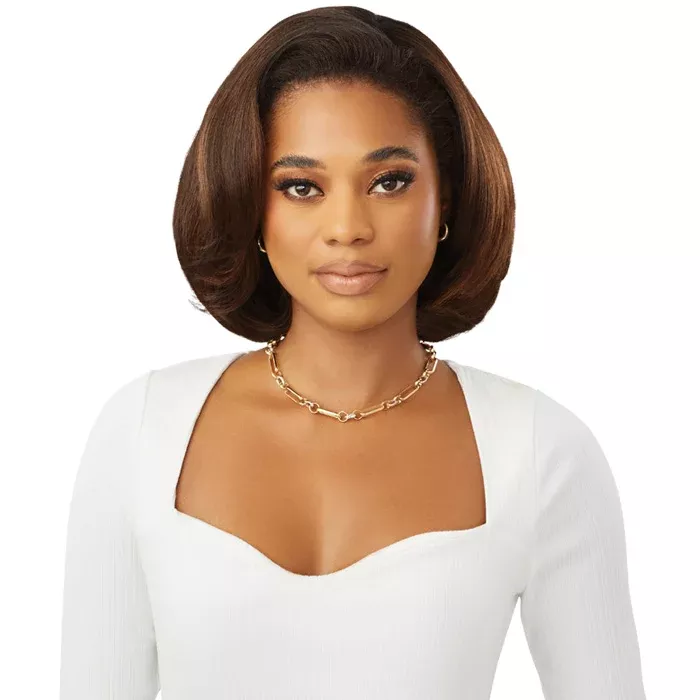 Outre Quick Weave Half Wig - ESTEE