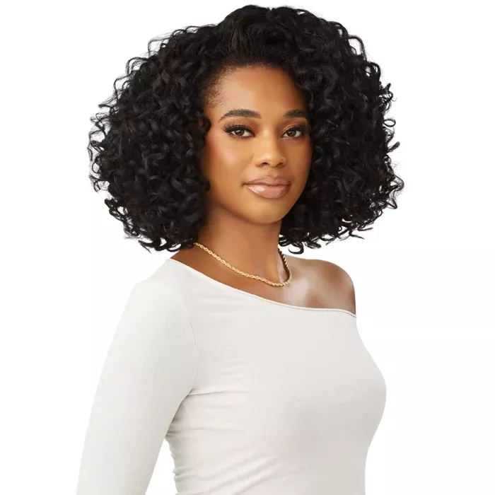 Outre Quick Weave Half Wig -ROBBIE