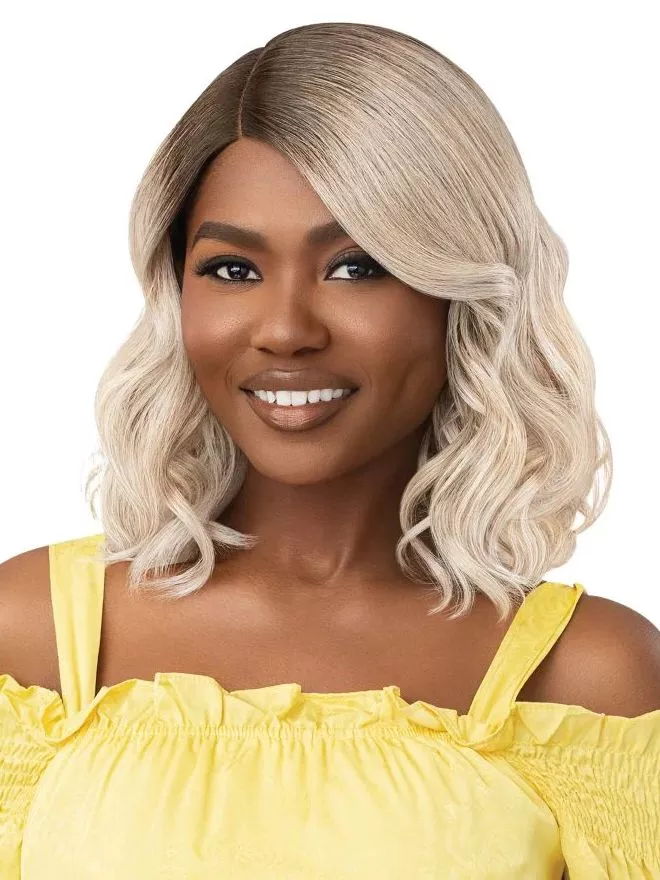 OUTRE SYNTHETIC LACE PART DAILY WIG - TESSINA