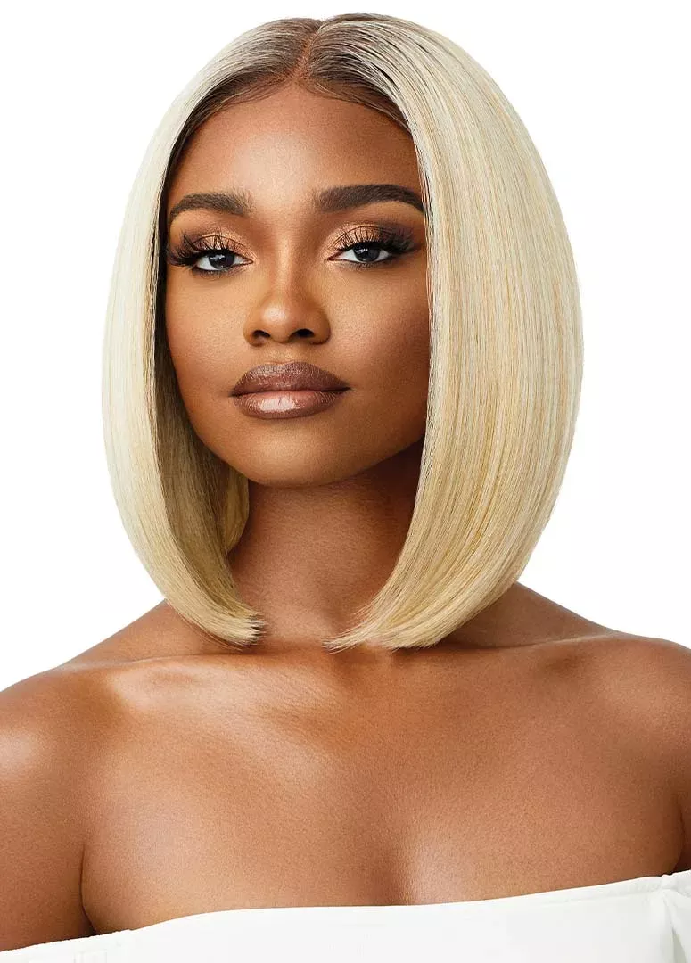 PERFECT HAIRLINE Jenisse LACE FRONT WIG