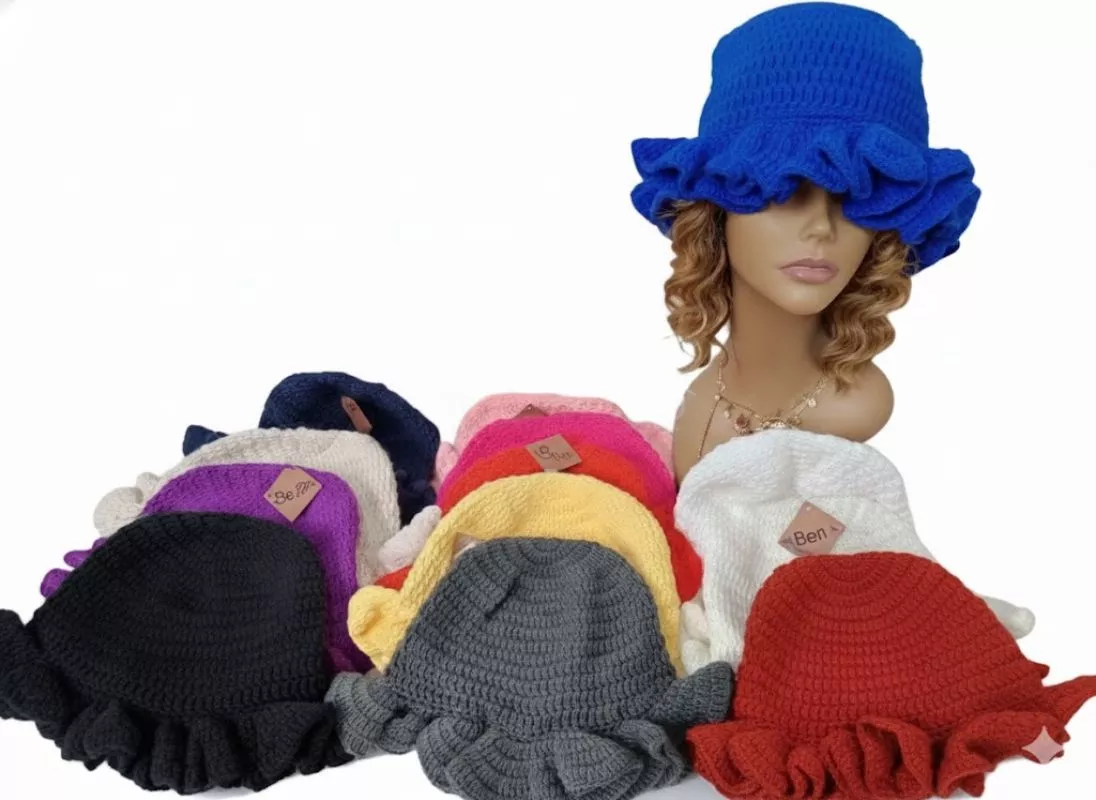 RUFFLED KNIT BUCKET HAT FOR WOMEN – SOFT CROCHET WINTER HAT
