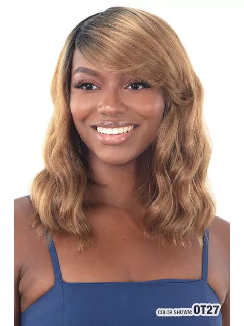Shake N Go FreeTress Equal 007 Lite Wig